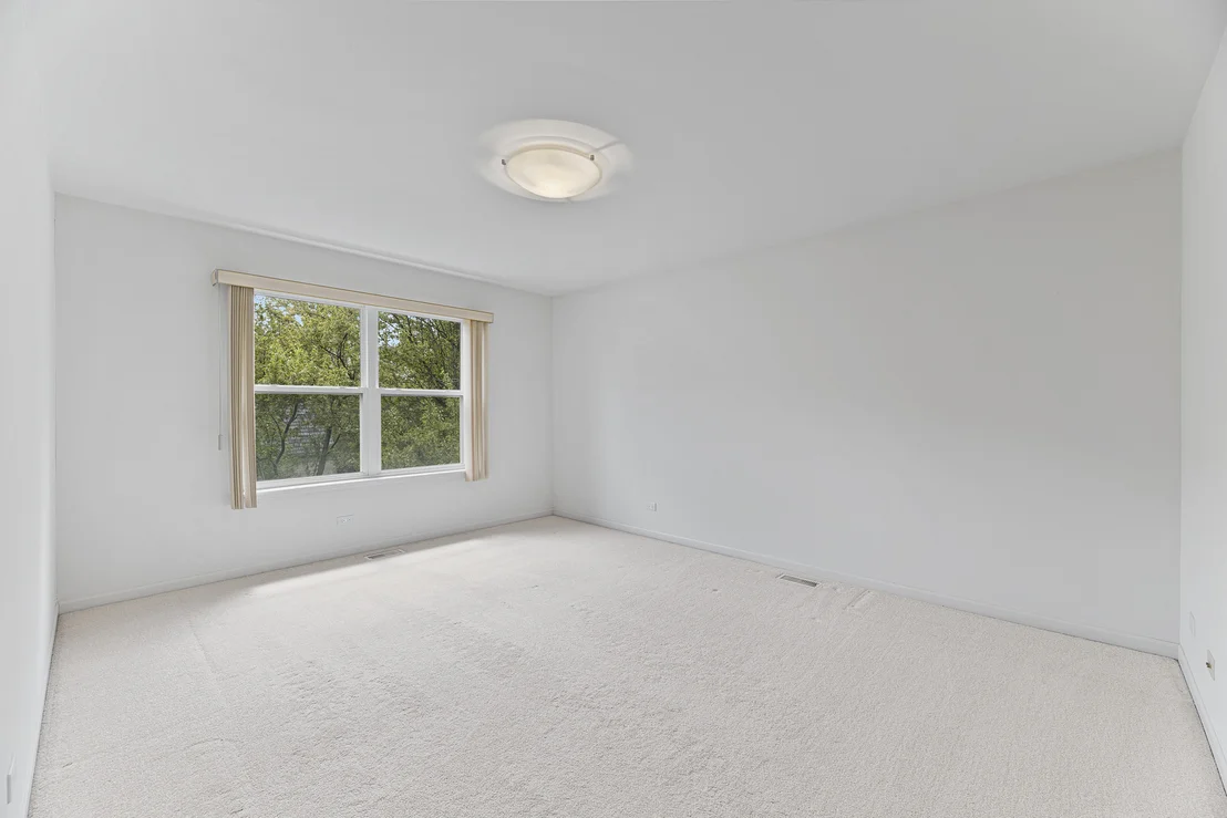 Photo of 47 Holabird Circle