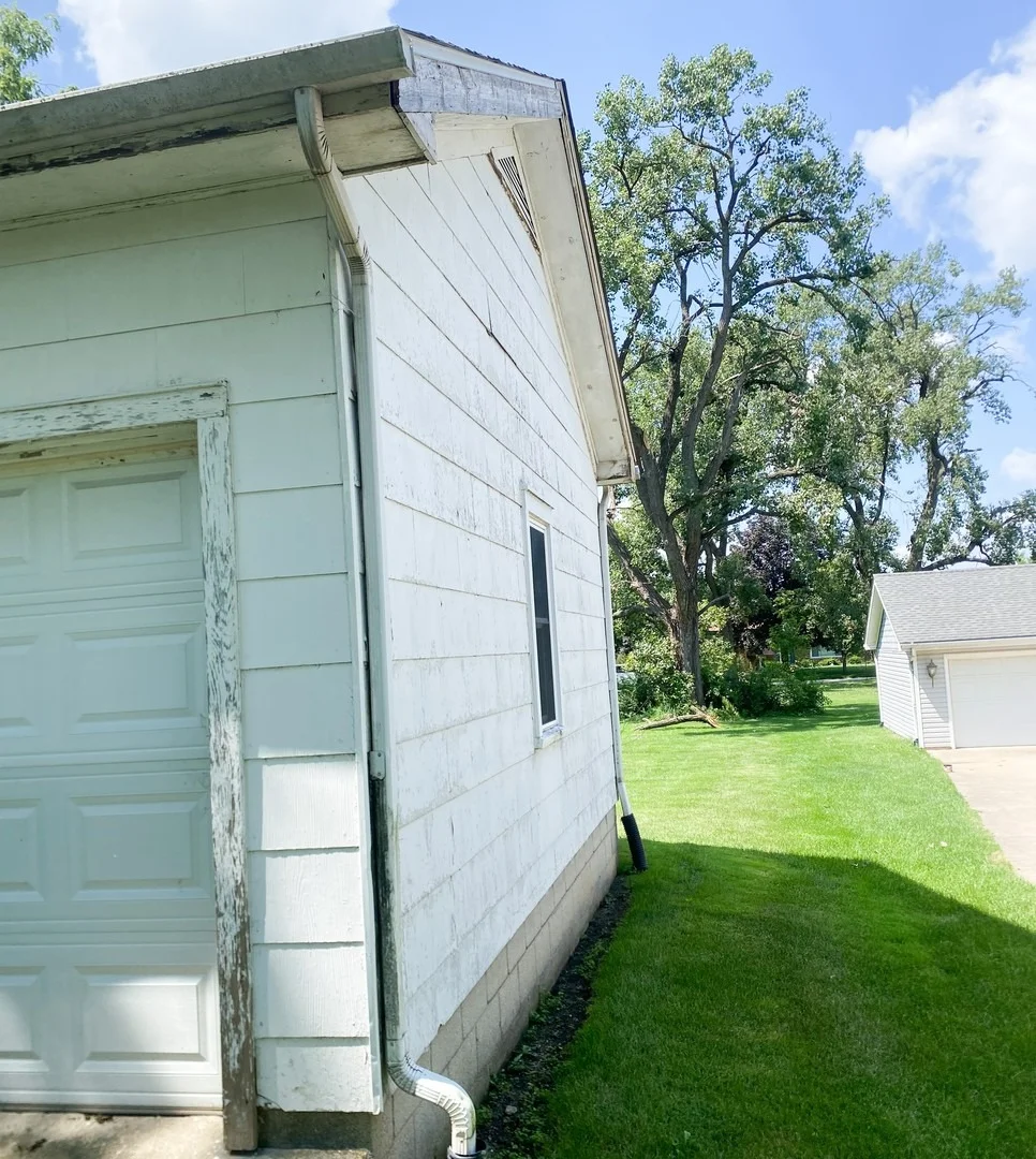 Photo of 10844 Carpenter Street