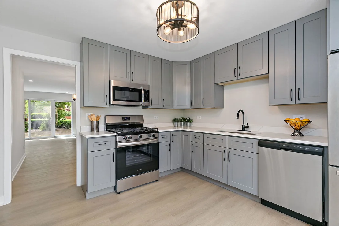 Photo of 2013 Post Oak Place