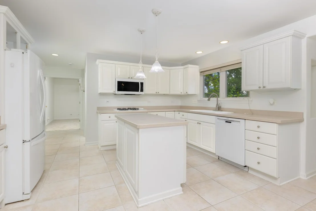 Photo of 2855 Clara Avenue