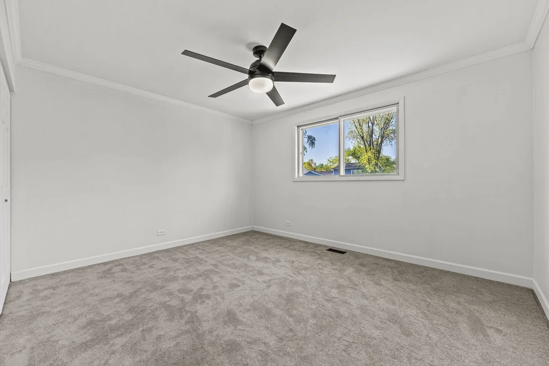 Photo of 1147 Windsor Drive