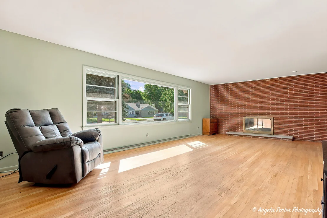 Photo of 315 N Timothy Lane
