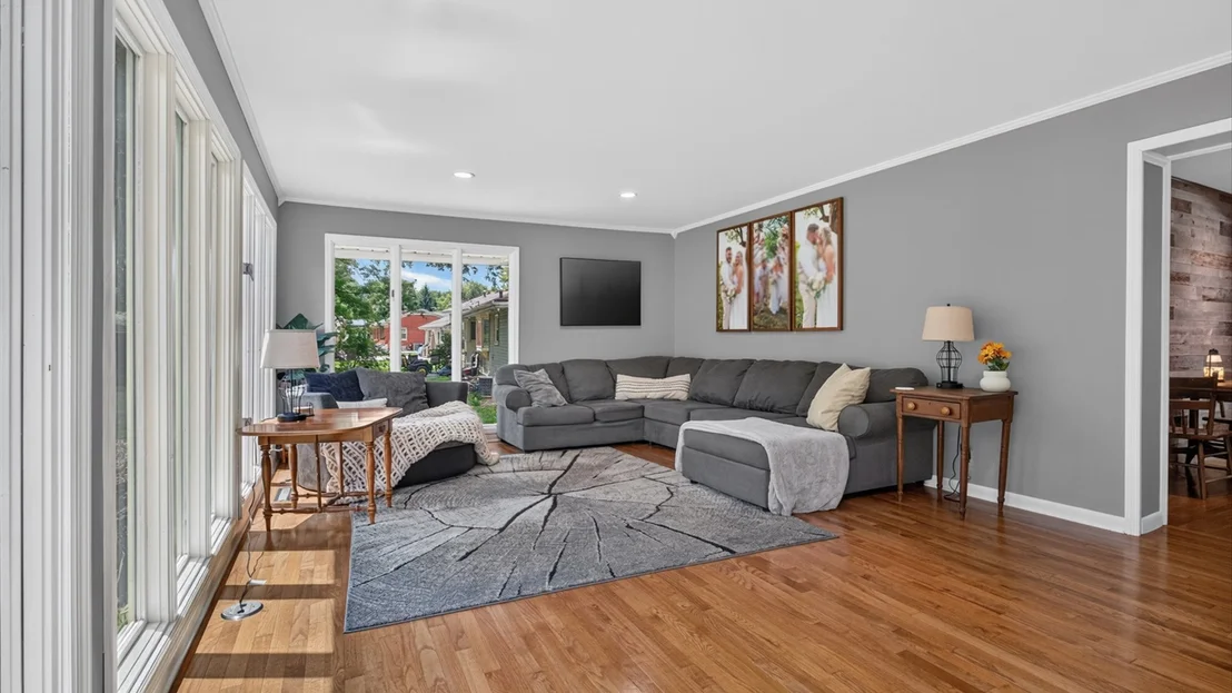 Photo of 1402 Maplewood Drive