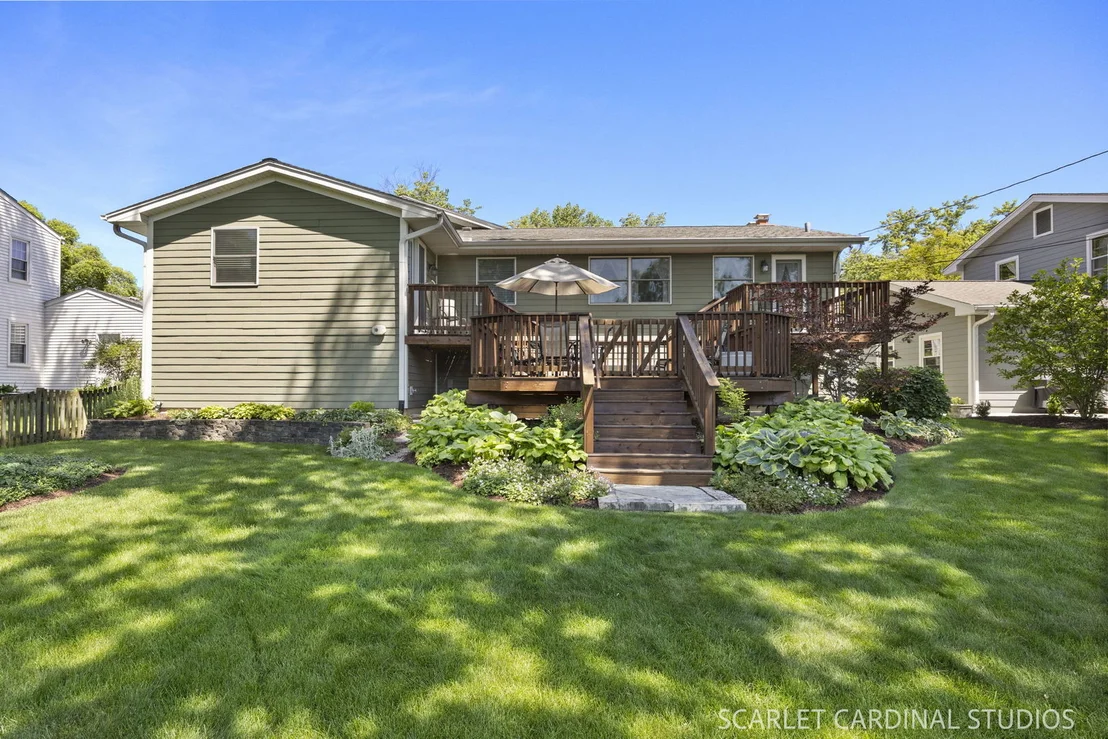 Photo of 1518 Center Avenue