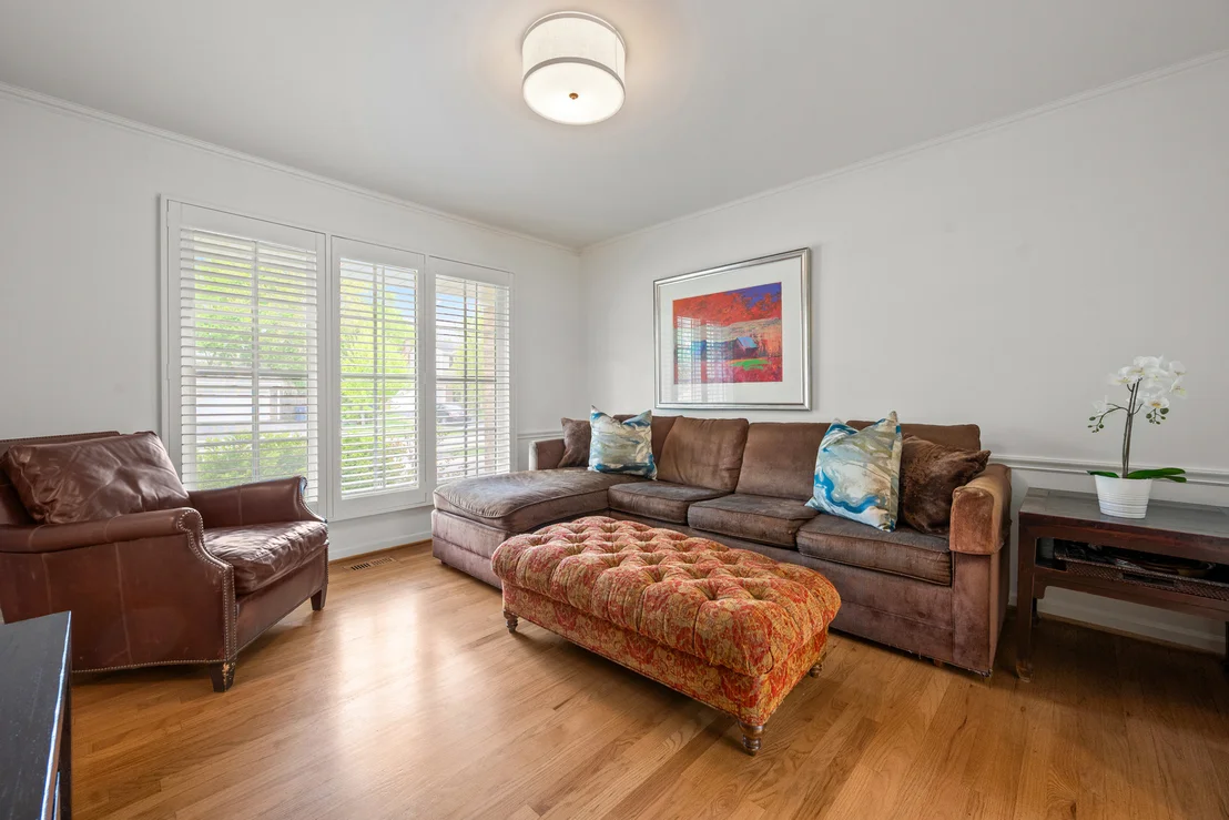 Photo of 3142 Hemlock Lane