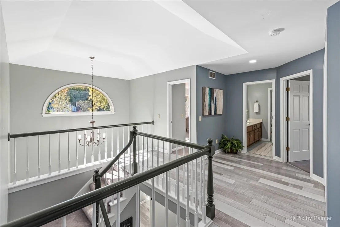 Photo of 7 Crestview Drive
