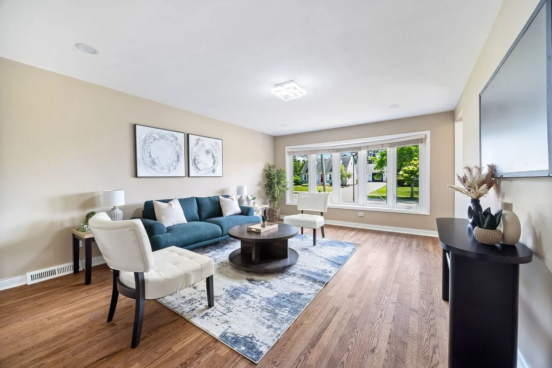 Photo of 564 W Harrison Road