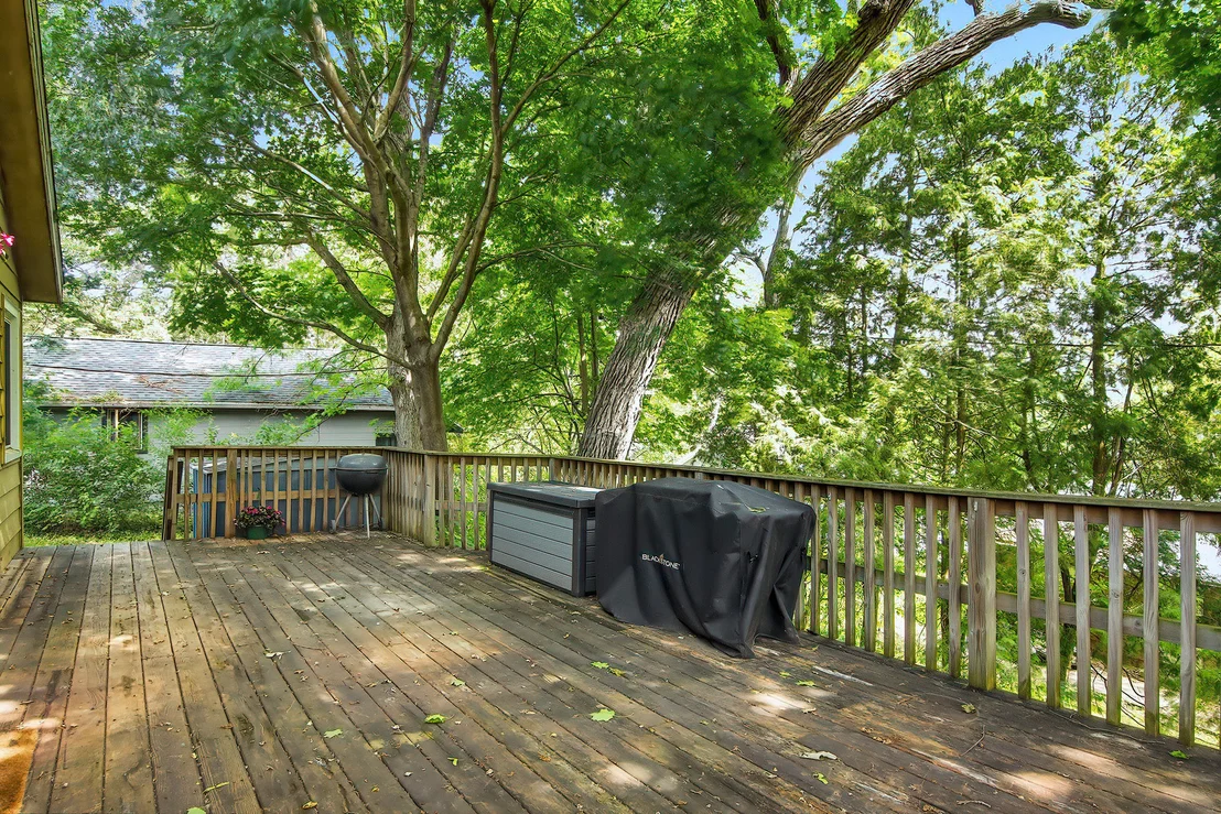 Photo of 33834 Hillcrest Drive