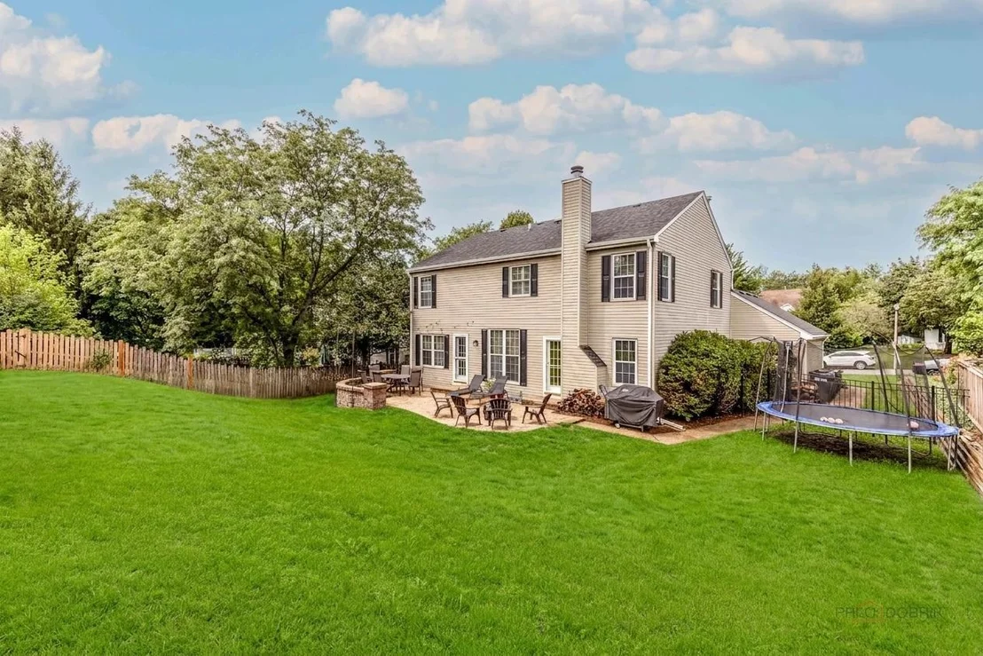 Photo of 935 Ridgewood Drive
