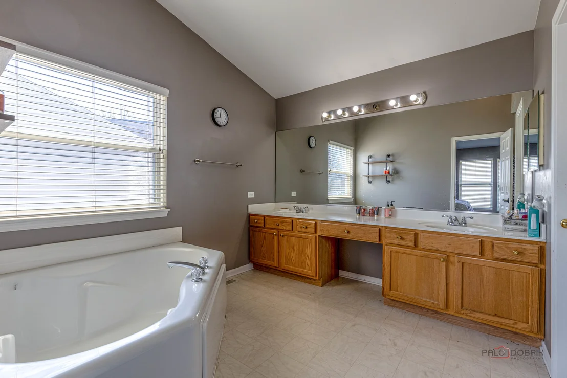 Photo of 2212 Baxter Court