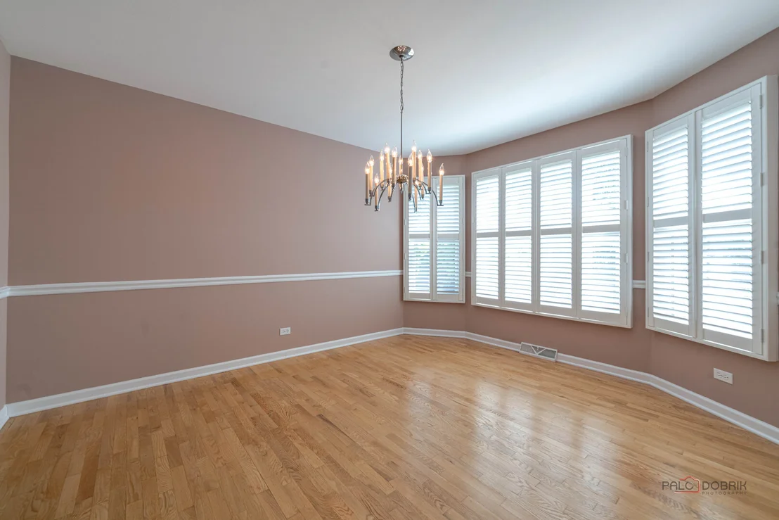 Photo of 255 Lee Road
