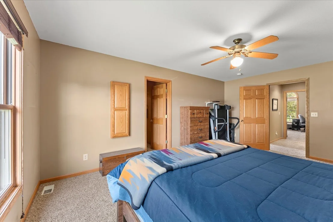 Photo of 507 Deerpath Drive