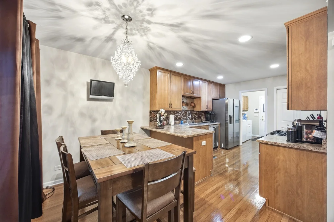 Photo of 1447 Mackenzie Lane