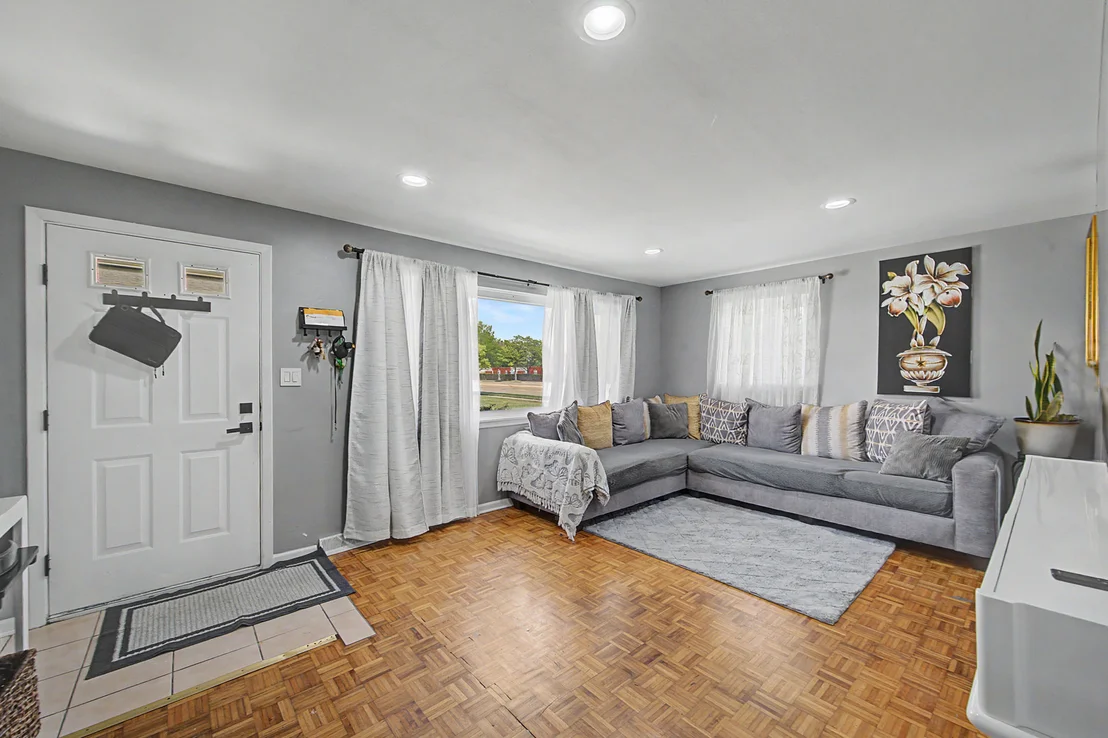 Photo of Unit A at 813 Valley Stream Drive