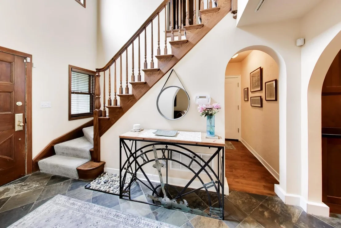 Photo of 124 Lockerbie Lane