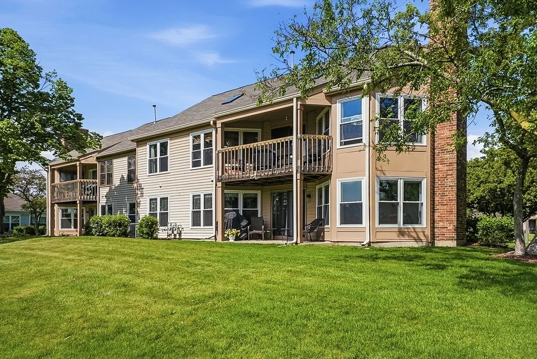 Photo of 489 Banyan Tree Lane