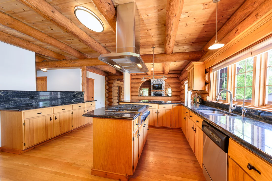 Photo of 4418 Richmond Road
