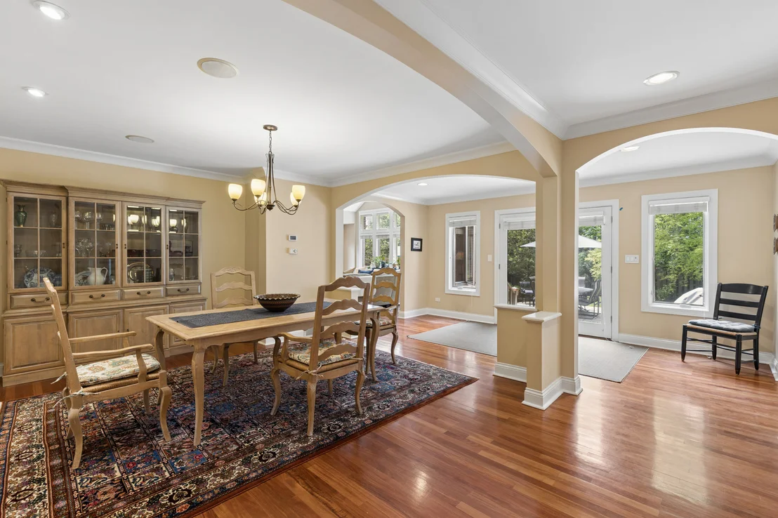 Photo of 860 Kenton Road