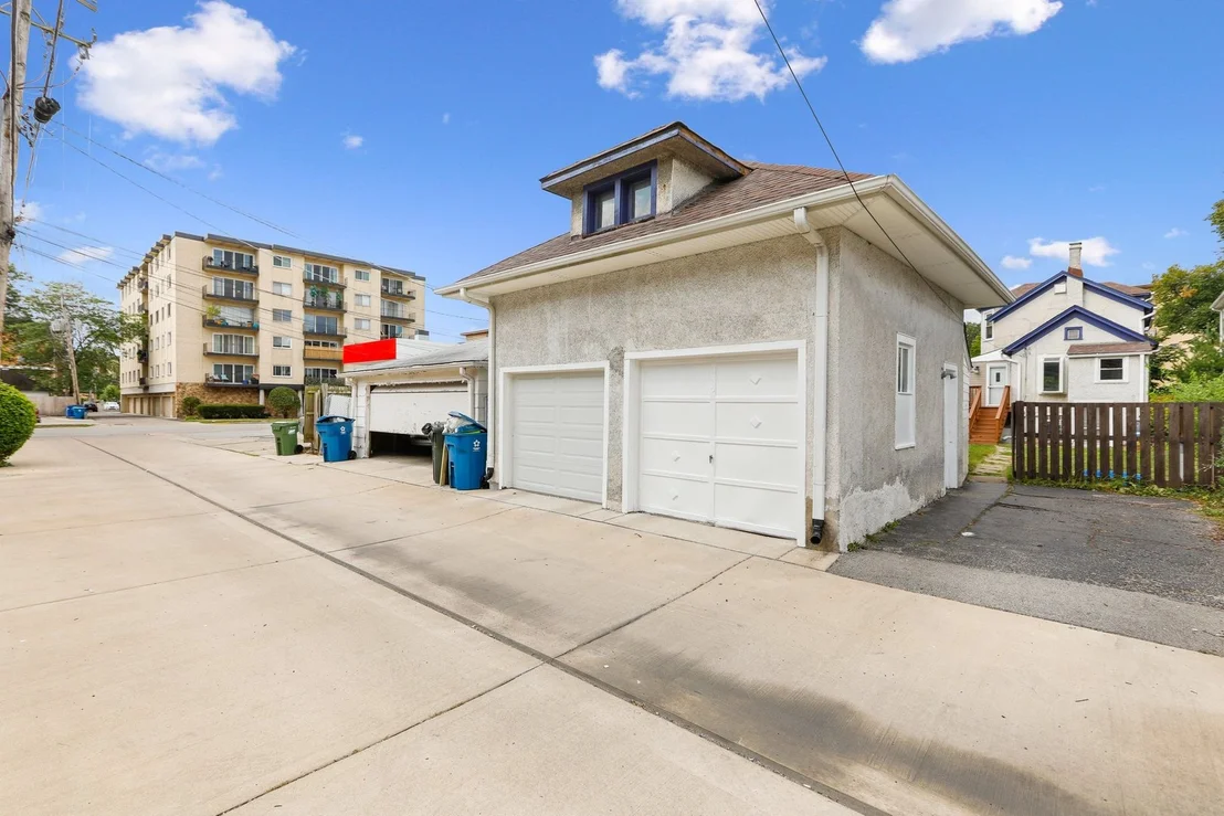 Photo of 148 Belvidere Avenue
