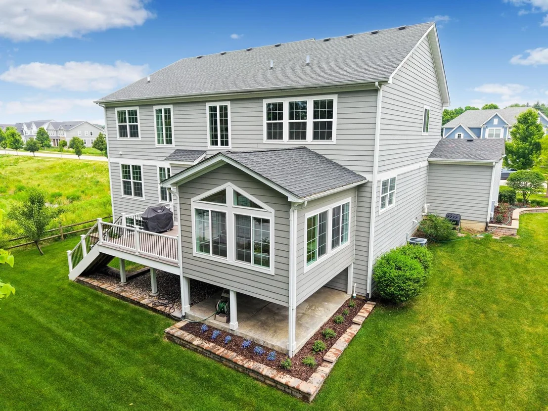 Photo of 823 Heatherfield Circle