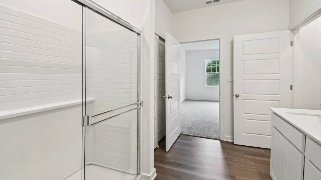Photo of 6445 Maple Glen Drive
