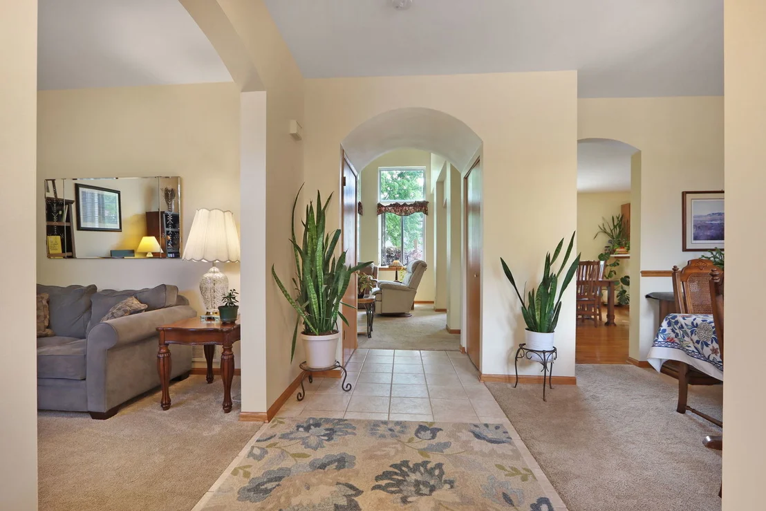 Photo of 992 Curran Place