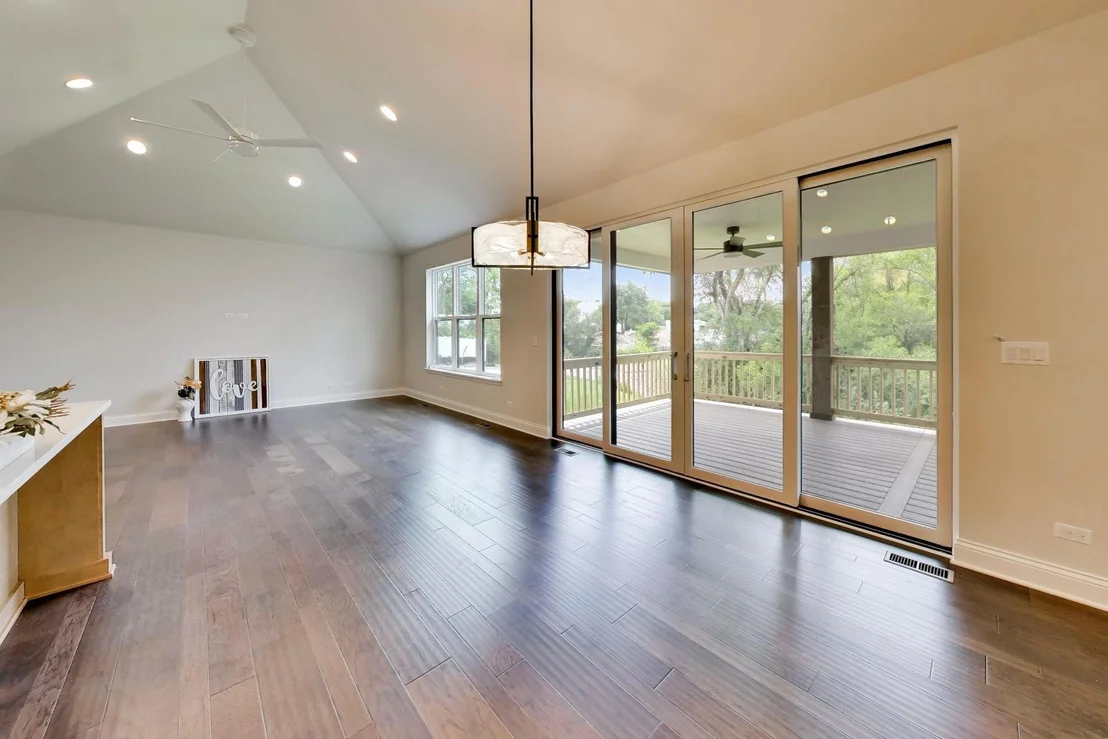 Photo of 495 CORA Lane