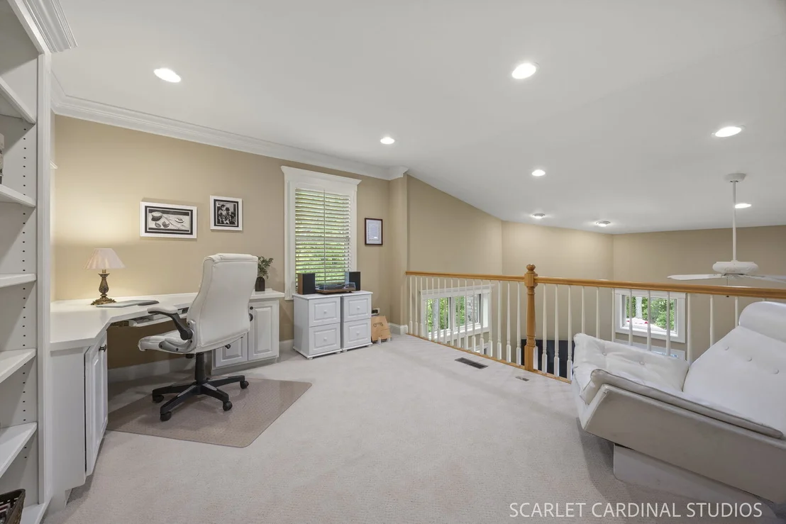 Photo of 1028 Crestwood Circle