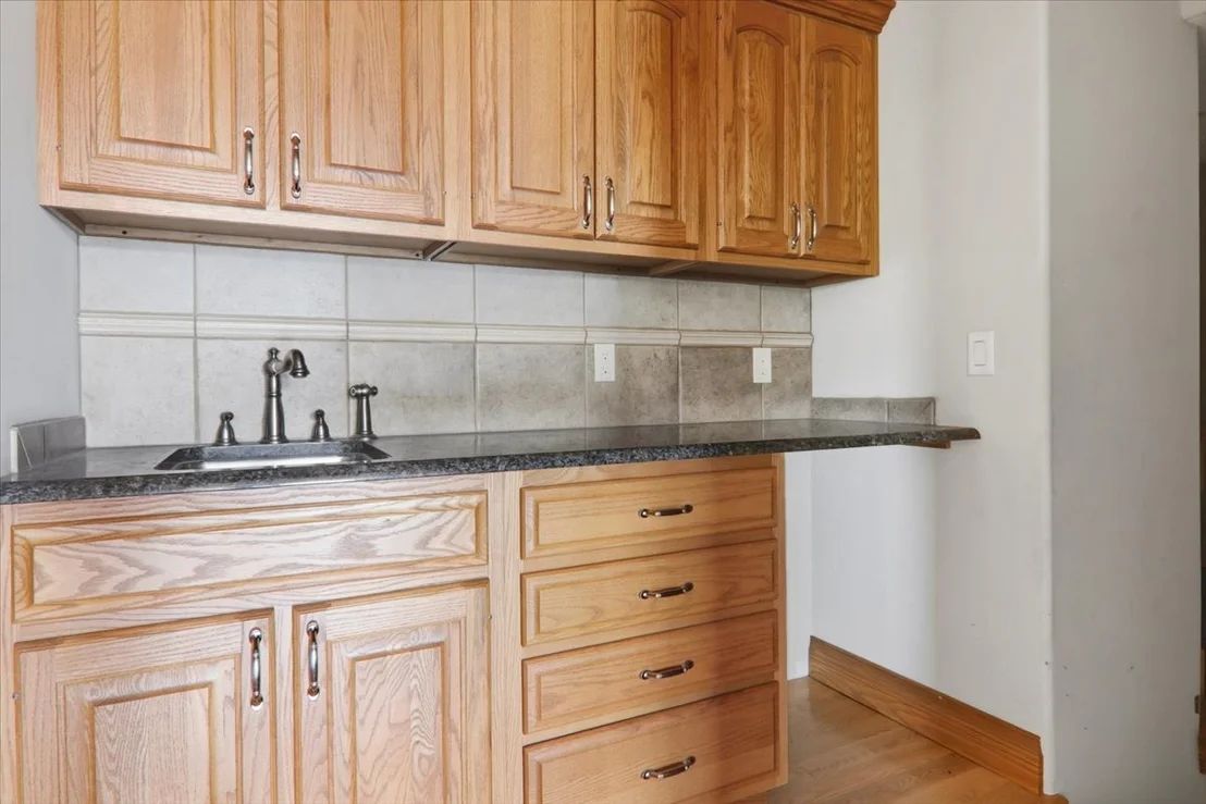 Photo of 3002 Neaves Drive