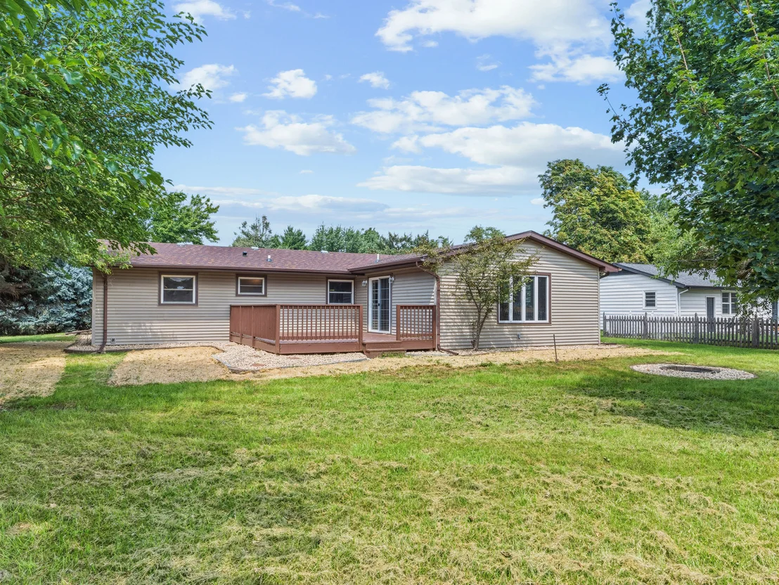Photo of 23523 W Renwick Road