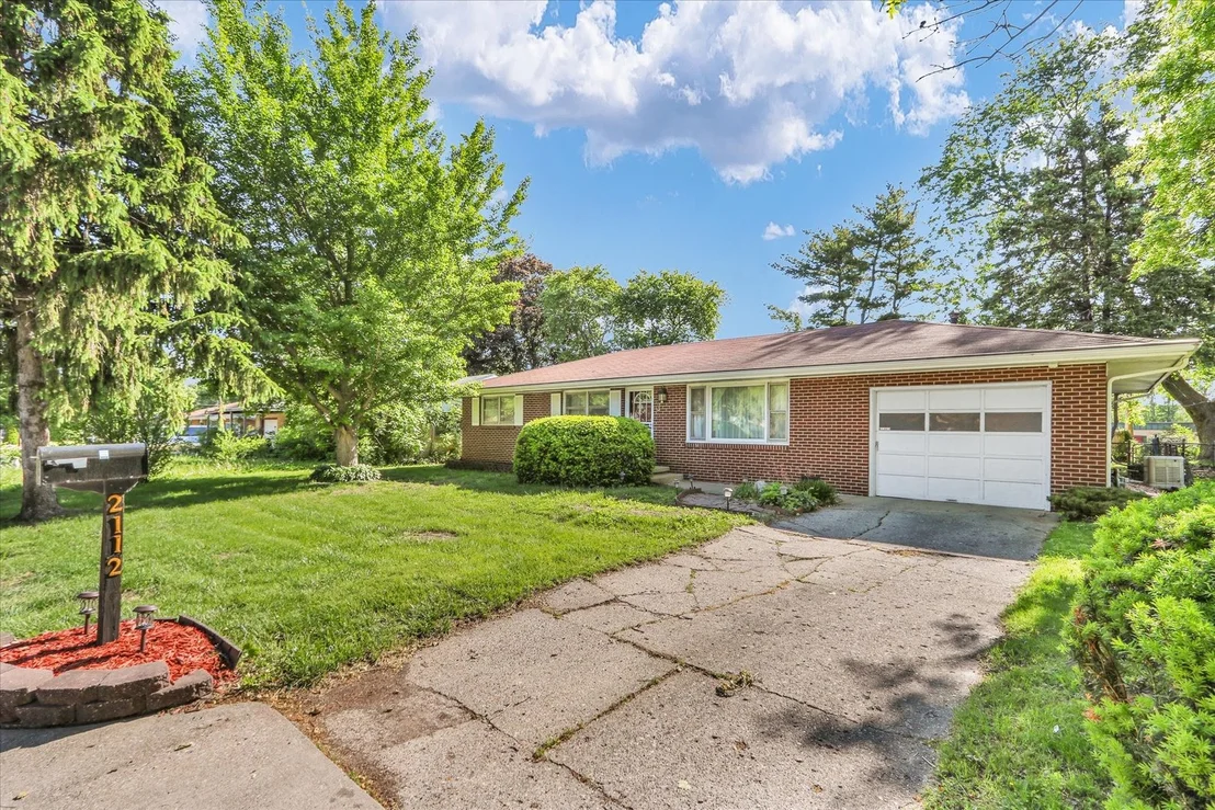 Photo of 2112 Campbell Drive