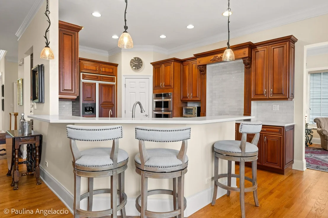 Photo of 1013 Ridgeview Drive