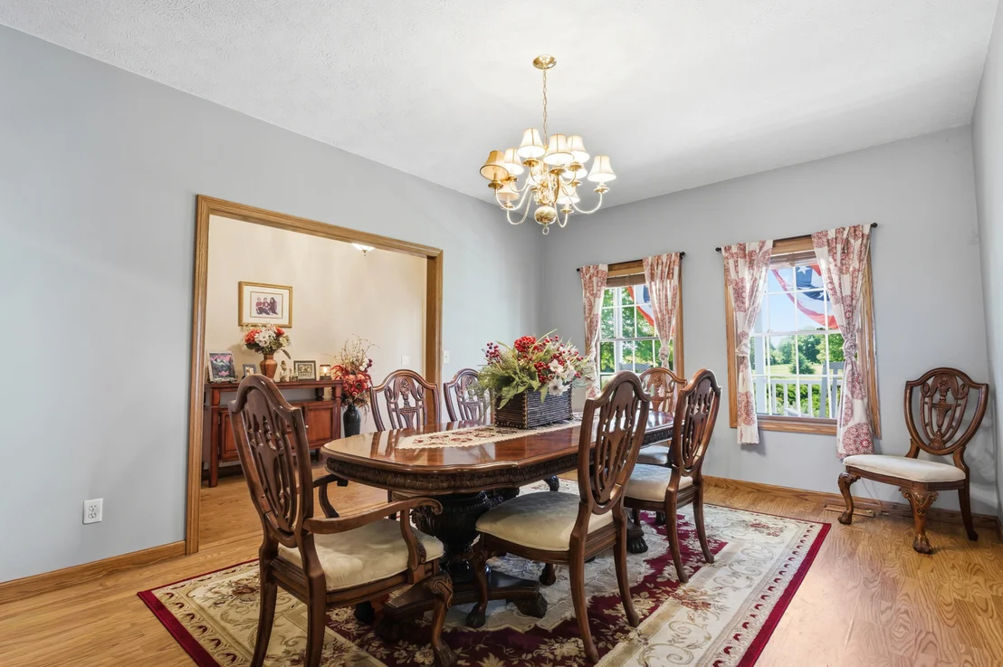 Photo of 2102 Laurel Park Place