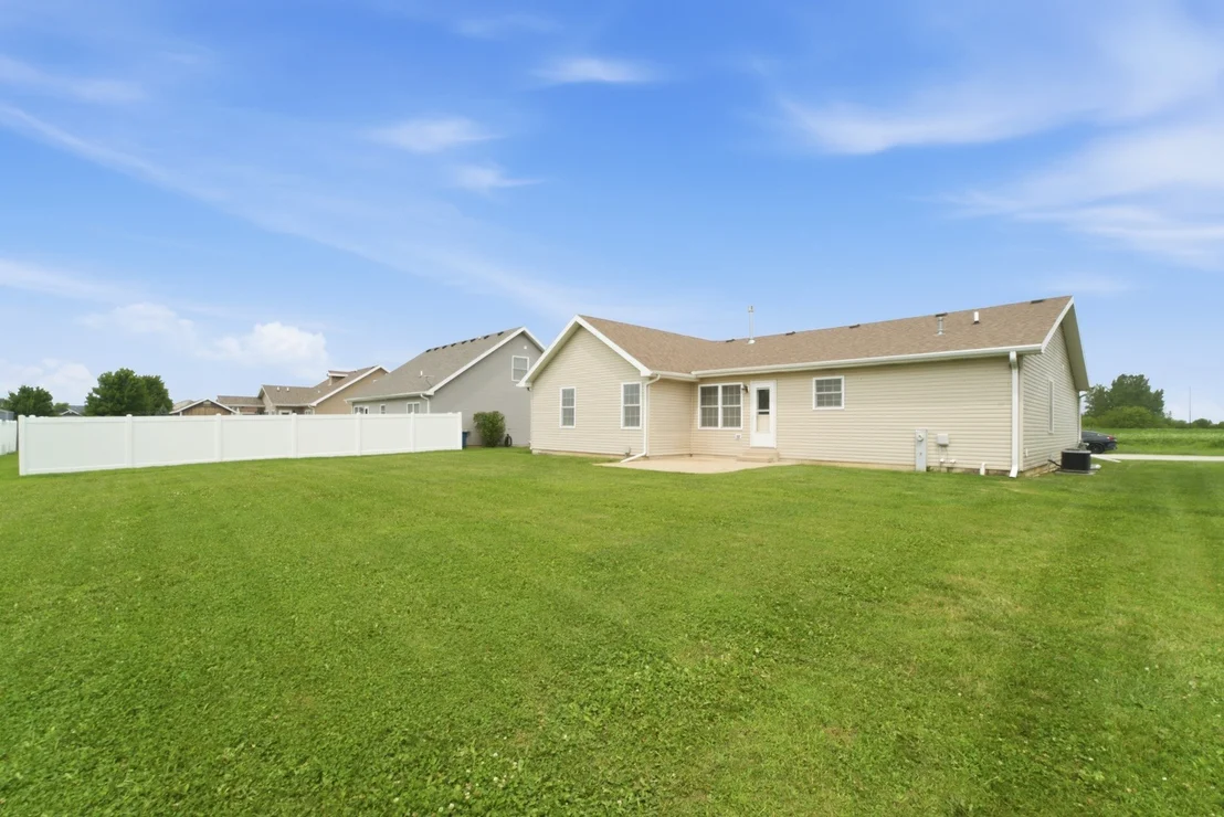 Photo of 610 Lookout Way