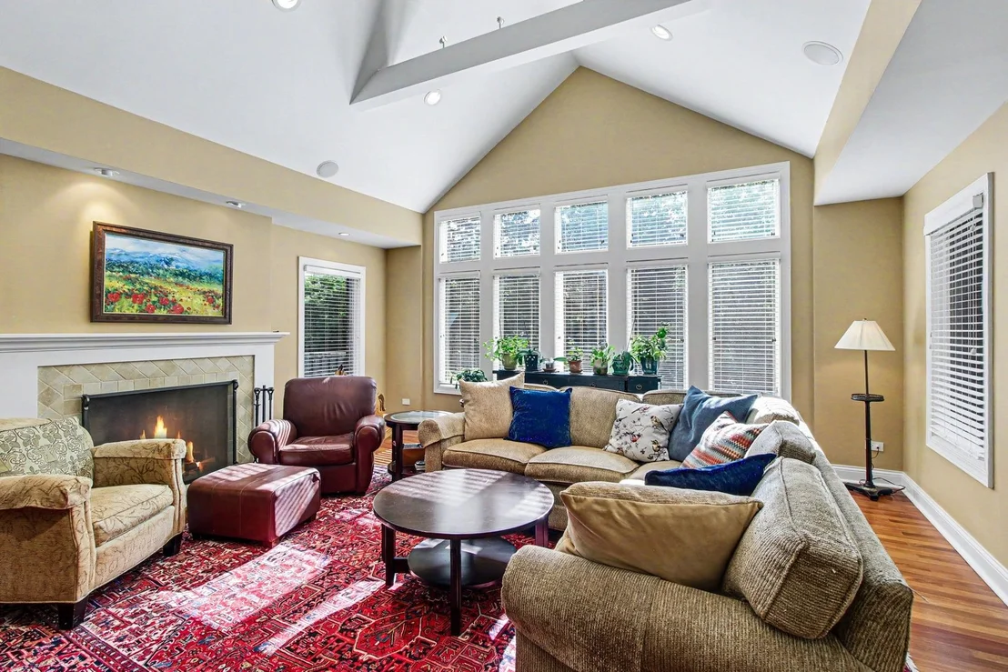 Photo of 860 Kenton Road