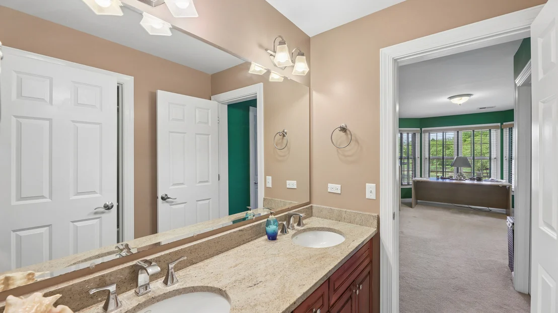 Photo of 39571 ORCHARD BLUFF Lane