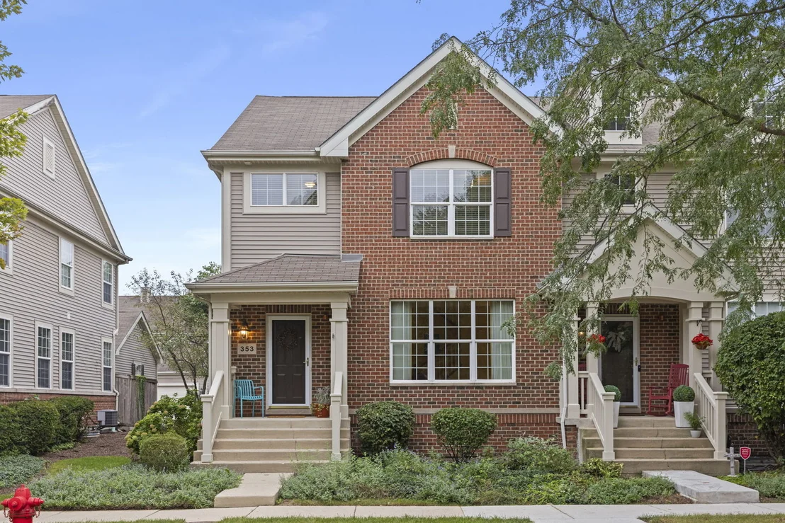Photo of 353 Bradbury Lane