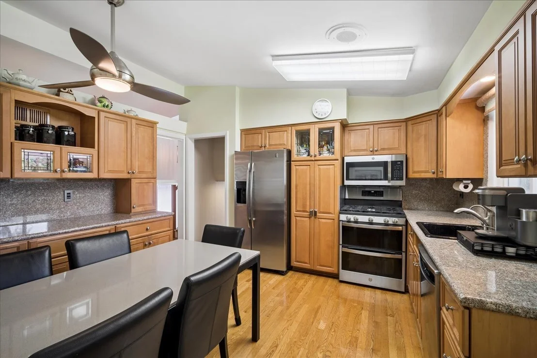 Photo of 323 Vine Street