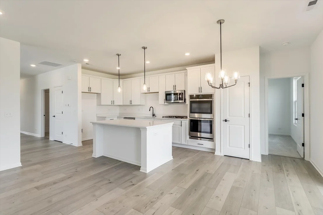 Photo of 755 Alberta Avenue