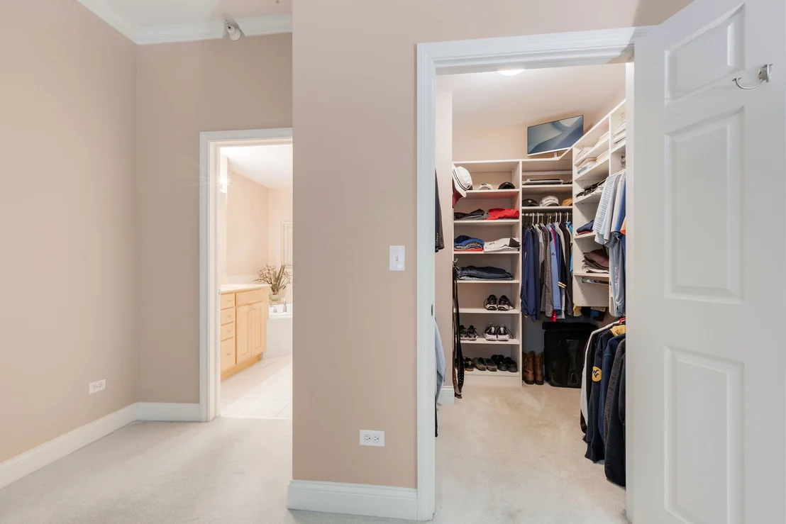 Photo of Unit 309 at 2700 Summit Drive