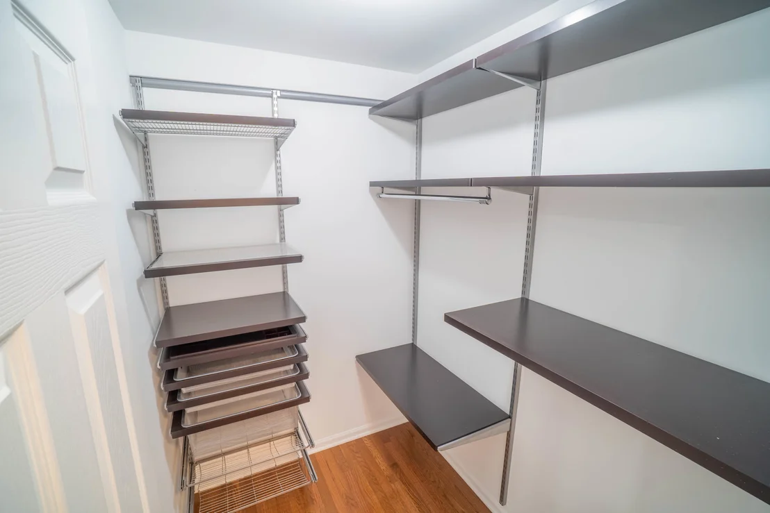Photo of 465 Thacker Court