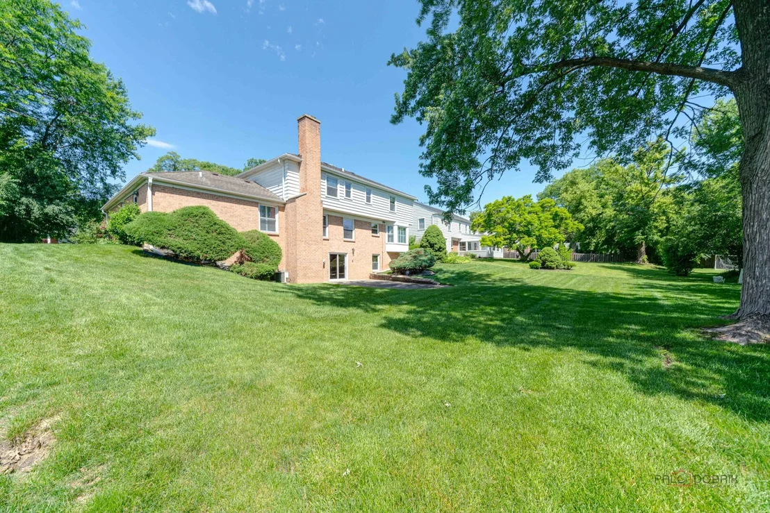 Photo of 255 Lee Road