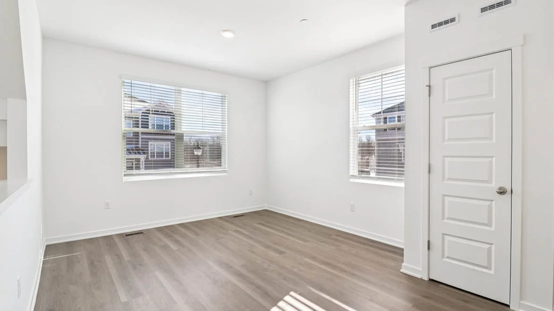 Photo of 1313 Foxglove Drive