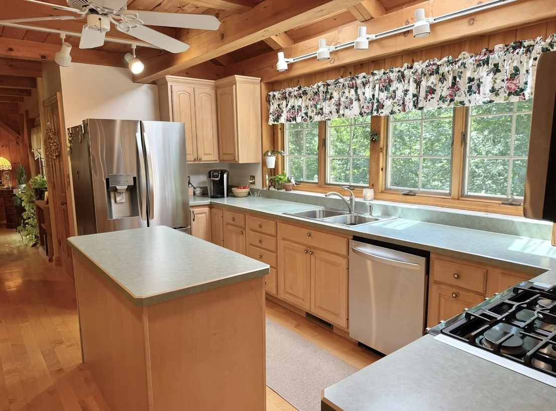 Photo of 610 Timber Ridge Road