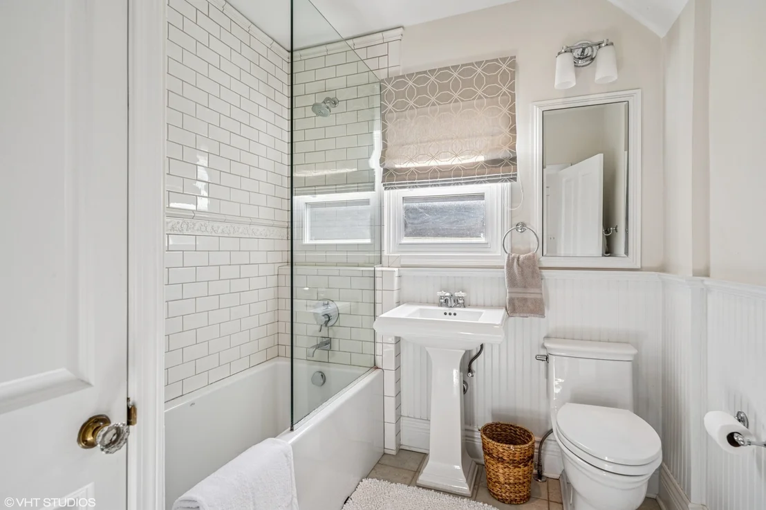 Photo of 560 Elm Street