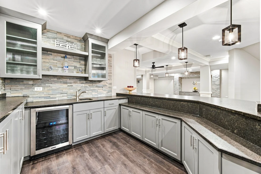 Photo of 141 Oak Street
