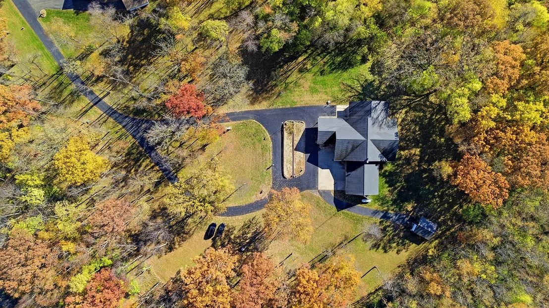 Photo of 15207 Henry Road