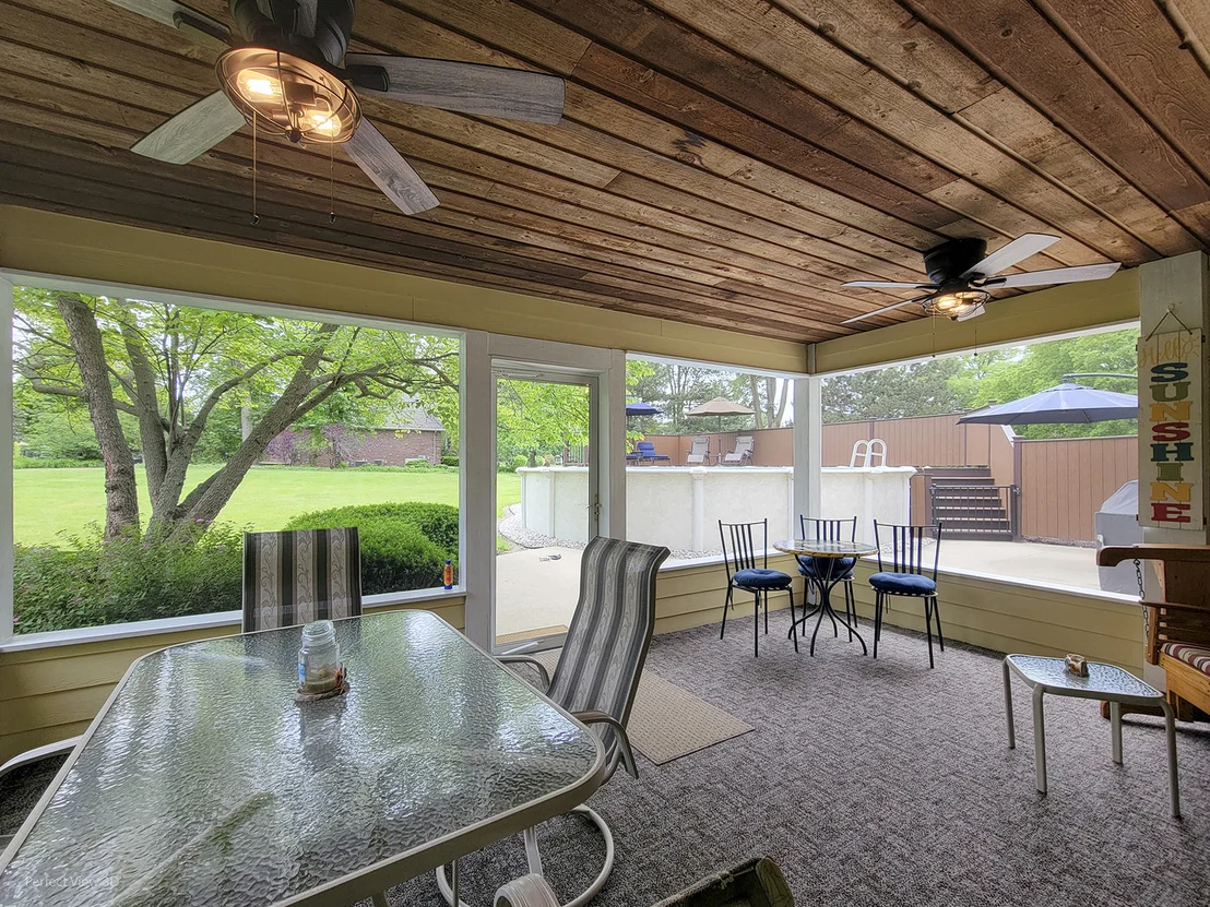 Photo of 295 W Grandin Road