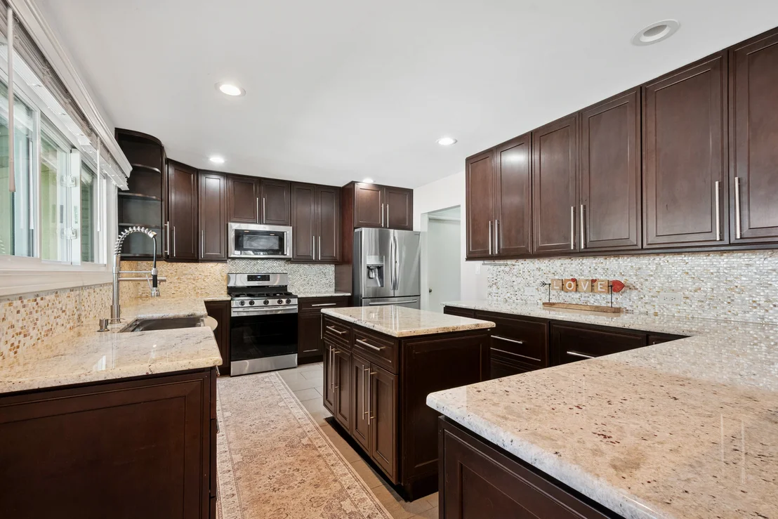 Photo of 3134 Maple Leaf Drive