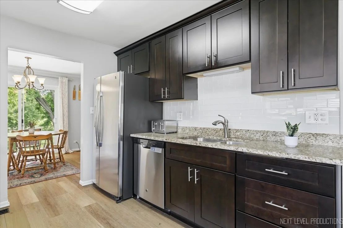 Photo of 2020 Carling Road
